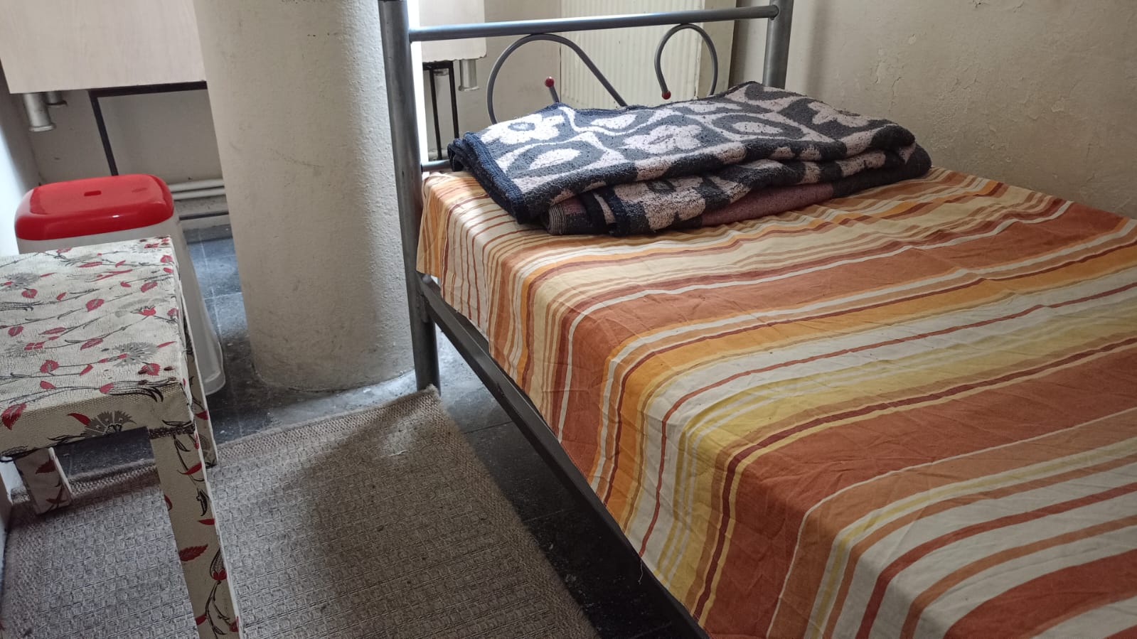İstanbul kiralık oda ucuz erkek pansiyonu Bahçelievler